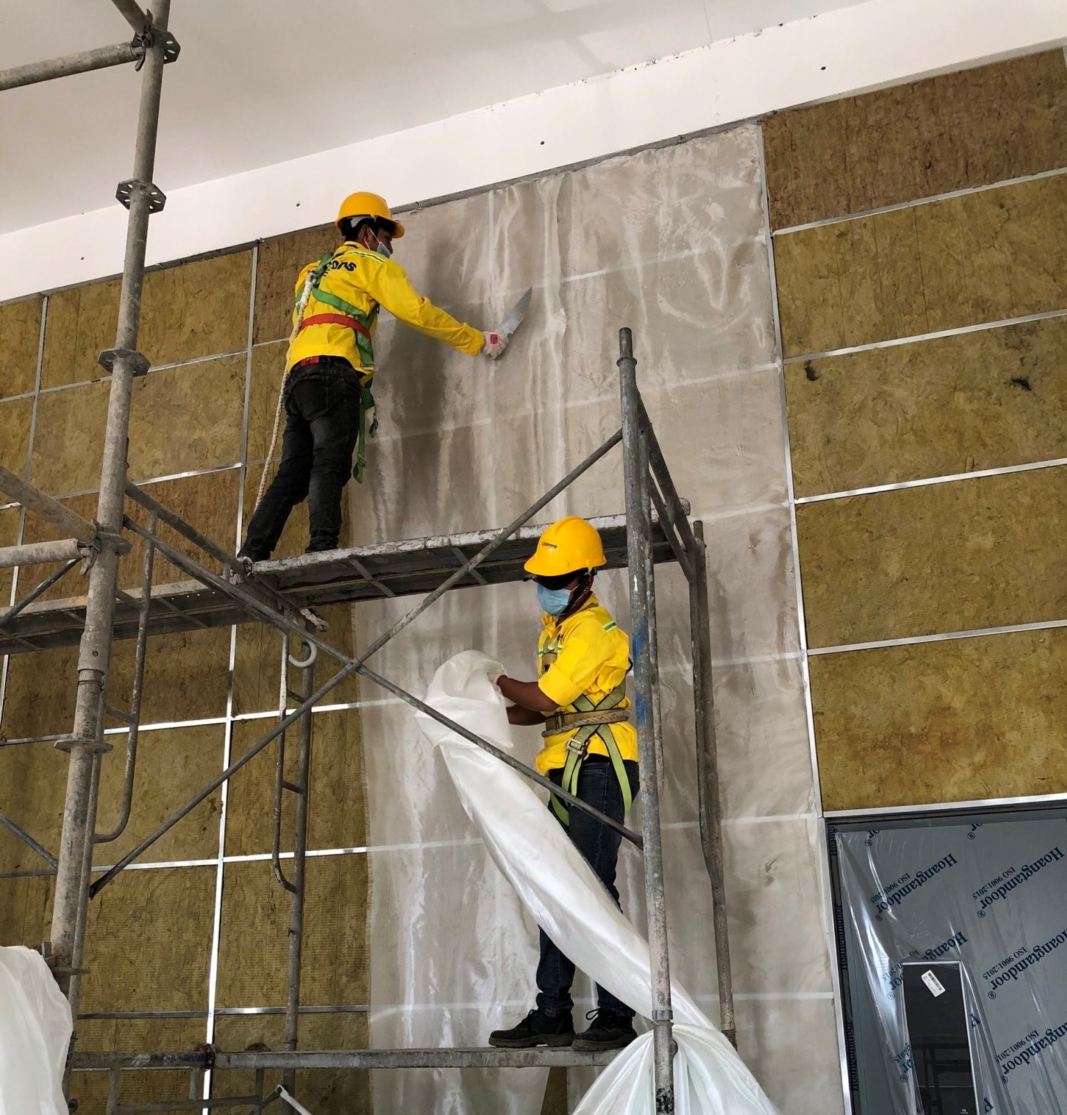 Lắp đặt vật liệu cách âm phòng máy phát điện