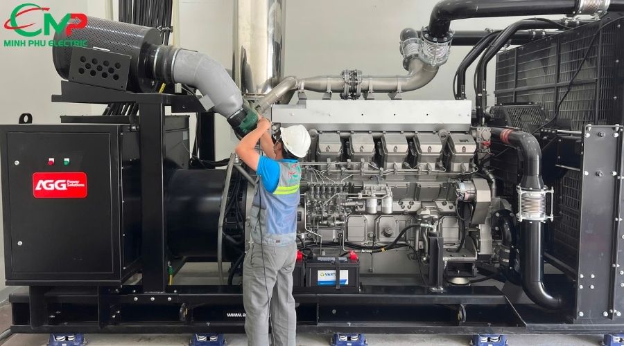 CHI PHÍ BẢO TRÌ MÁY PHÁT ĐIỆN CÔNG NGHIỆP BAO NHIÊU? 2 Quy trình bảo trì máy phát điện công nghiệp tại Minh Phú Electric